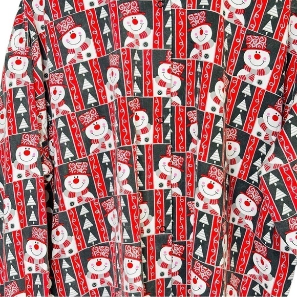 Tafford Christmas Snowman & Trees Long Sleeve Red Scrub Jacket Women's Size XL - Picture 3 of 6